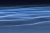 Ngắm chòm mây dạ quang kỳ lạ xuất hiện trên Nam cực