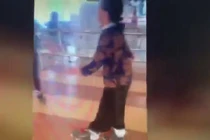 Video: Cụ bà U60 trượt patin 'mượt như múa đường quyền' 