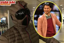 Thiết bị Xuân Bắc sử dụng khi đi máy bay mùa Covid-19 gây "sốc"