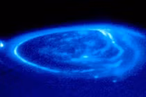 Bão mặt trời Northern Lights đổ bộ sao Mộc gây sửng sốt