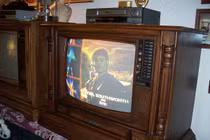 Nhìn lại quá trình “dậy thì thành công” của TV trong Thế kỷ qua