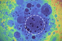 Hé lộ nguồn gốc gây "sốc" các lỗ hổng tối trên Mặt trăng