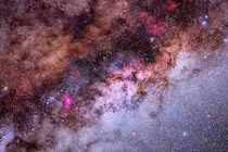 Phát hiện vật thể huyền bí ở trung tâm Milky Way