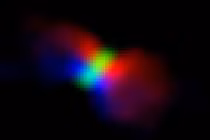 Tìm thấy “nước mắt chào đời” của sao trẻ trong tinh vân 