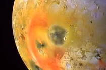 Khám phá gây sửng sốt về sóng điện từ mặt trăng của sao Mộc 