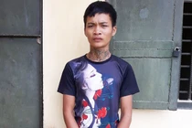 Hai thanh niên thay nhau hiếp dâm nữ sinh lớp 8 ở phòng học