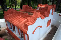 Zoom mộ cổ đồn thổi ma ám nhất TG ở Sài Gòn