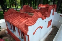 Zoom mộ cổ đồn thổi ma ám nhất TG ở Sài Gòn