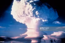 Hình ảnh khủng khiếp vụ thử bom H đầu tiên của nhân loại