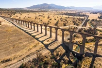 Kỳ quan cầu dẫn nước 500 tuổi ở Mexico 