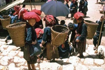 Bất ngờ vẻ đẹp nguyên sơ của chợ Sa Pa năm 1992