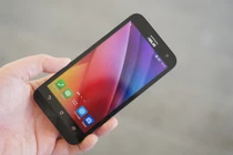 Soi điện thoại Zenfone 2 Laser lấy nét bằng laser giá mềm