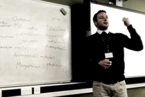 Thầy giáo dạy học bằng hát rap khiến học sinh mê mẩn 