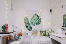 Gái trẻ biến phòng trọ bẩn thỉu trở thành một "cung điện trong mơ"