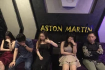 Hối lộ cảnh sát 100 triệu để "tha" việc chơi ma túy trong karaoke 