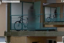 Những bức ảnh chụp từ Google Street View siêu kinh dị (2)