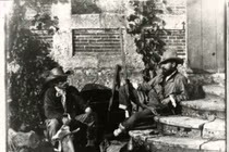 Kinh ngạc những bức ảnh cổ xưa nhất về người Pháp 