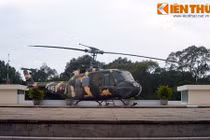 Soi chiếc trực thăng của Tổng thống Thiệu ở Dinh Độc Lập 