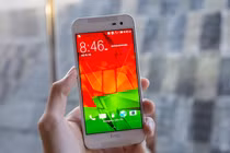  4 smartphone màn hình full HD, RAM 2 GB, giá dưới 3 triệu 