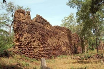 Những tàn tích bằng đá cực kỳ bí ẩn ở châu Phi 