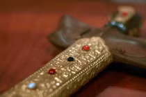 Cận cảnh “kho báu” bạc khối, vàng ròng ở Hà Nội (1)