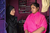 Cuộc sống địa ngục của những bé gái bị ép gả cho chồng già ở Ấn Độ