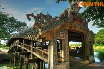 Chiêm ngưỡng cây cầu ngói cổ đẹp nhất xứ Huế