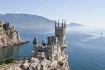 Chiêm ngưỡng lâu đài Tình yêu đẹp mê hồn ở Crimea