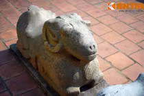 Tận mục con cừu đá cực lạ trong chùa cổ Bắc Ninh 