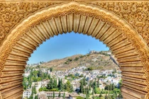 Kỳ quan lâu đài Hồi giáo giữa châu Âu