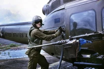 Ảnh “hậu trường” của lính trực thăng Mỹ thời chiến tranh Việt Nam 