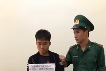 Bắt giữ giáo viên người Lào trữ hàng chục nghìn viên ma túy tổng hợp