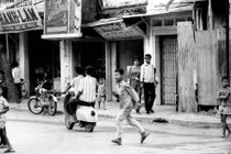 Ảnh sống động về đường phố Nha Trang năm 1968