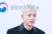 Sao Kpop ăn mỳ cũng bị công chúng Nhật chửi rủa thậm tệ