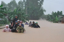 Hôm nay, ngập lụt đe dọa các tỉnh miền Trung