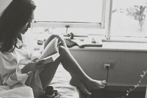 Đàn bà có thể không cần chồng nhưng nhất quyết phải hạnh phúc vì con