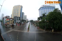 Giao thông Hà Nội sáng mùng 1 Tết: Vắng vẻ tê người!