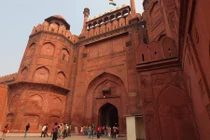 Tận mục kỳ quan pháo đài đỏ rực tuyệt đẹp ở Ấn Độ