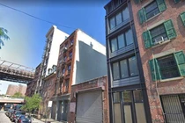 Tận dụng 3m đất thừa, xây nhà phố nhỏ hẹp rao bán 116 tỷ gây choáng