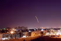 Phòng không Syria đánh chặn mục tiêu "lạ" gần sân bay Damascus