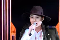 Showbiz sôi sục vì “Thật bất ngờ” phiên bản... chân dài thị phi