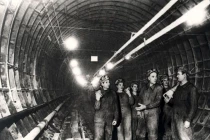 Ảnh độc về đường hầm khổng lồ đầu tiên của Liên Xô