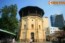 Ngắm tòa tháp cổ độc đáo bị lãng quên của Sài Gòn