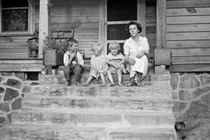 Ảnh sốc về trẻ em Mỹ trong cuộc Đại suy thoái thập niên 1930