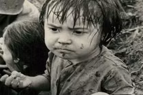  Hình ảnh khó quên về trẻ em trong chiến tranh VN (2) 