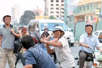 Lý do bất ngờ khiến gần 5.000 người "choảng" nhau ngày Tết