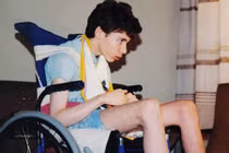 Chuyện lạ của người bị kẹt trong cơ thể mình 12 năm