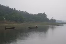 Trắng đêm rình bắt cá khổng lồ trong hồ Cấm Sơn