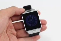 Mở hộp đồng hồ thông minh giá siêu rẻ Inwatch C 