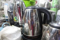 Hiểm họa khôn lường từ ấm siêu tốc giá rẻ 